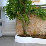 Casa Leone Буджерру