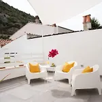 Casa Leone *