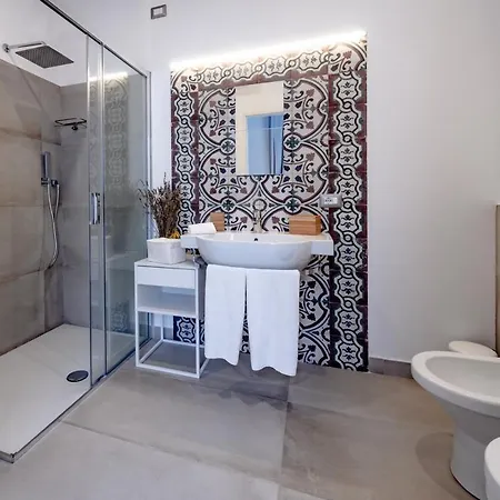 Casa Leone * 부게루