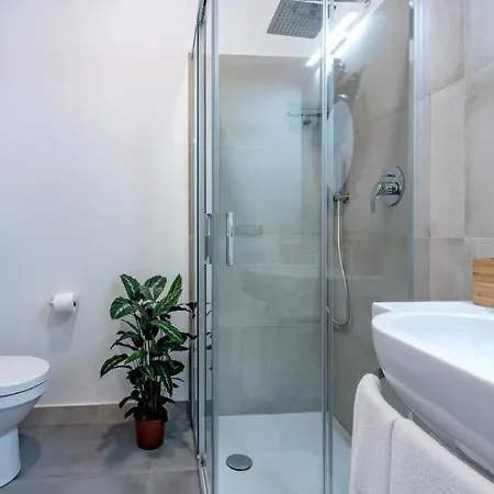 Casa Leone * 부게루