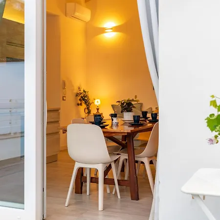 Casa Leone Apartment *