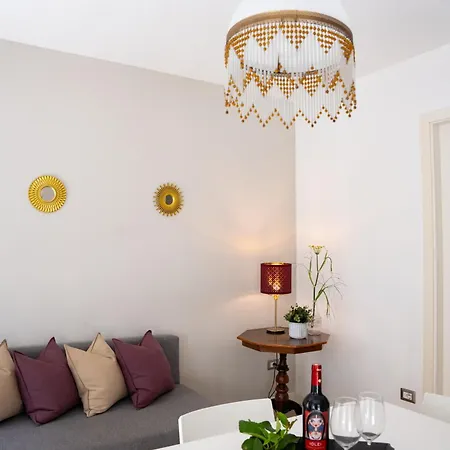 Casa Leone Apartment *