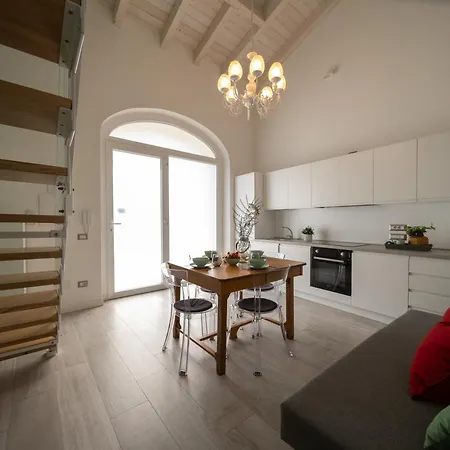 Casa Leone Lejlighed *